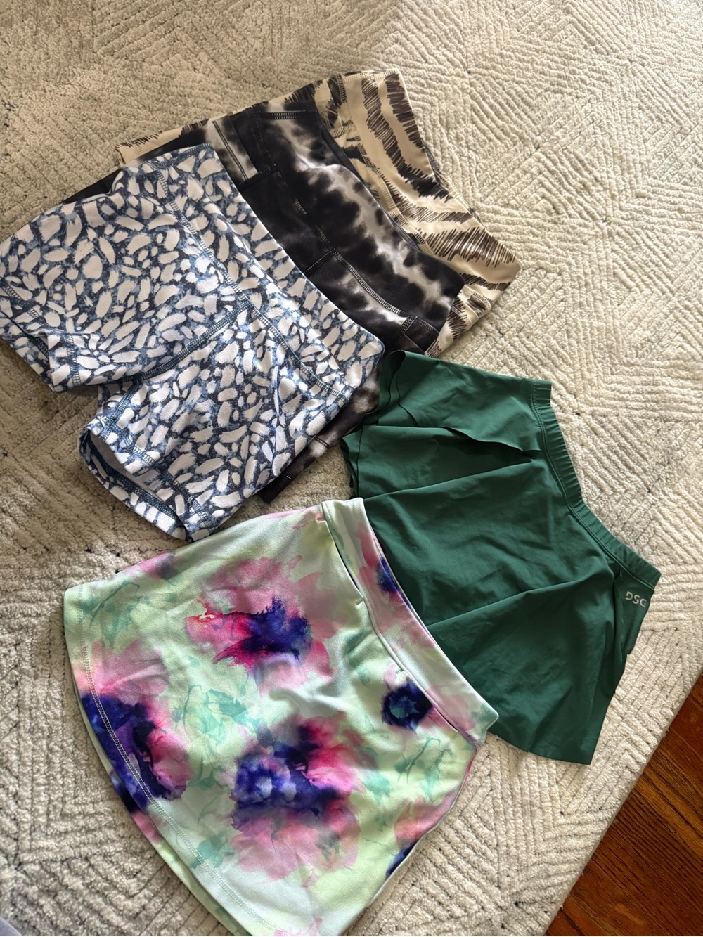 DSG kids lot plus 1 pair Nikepro